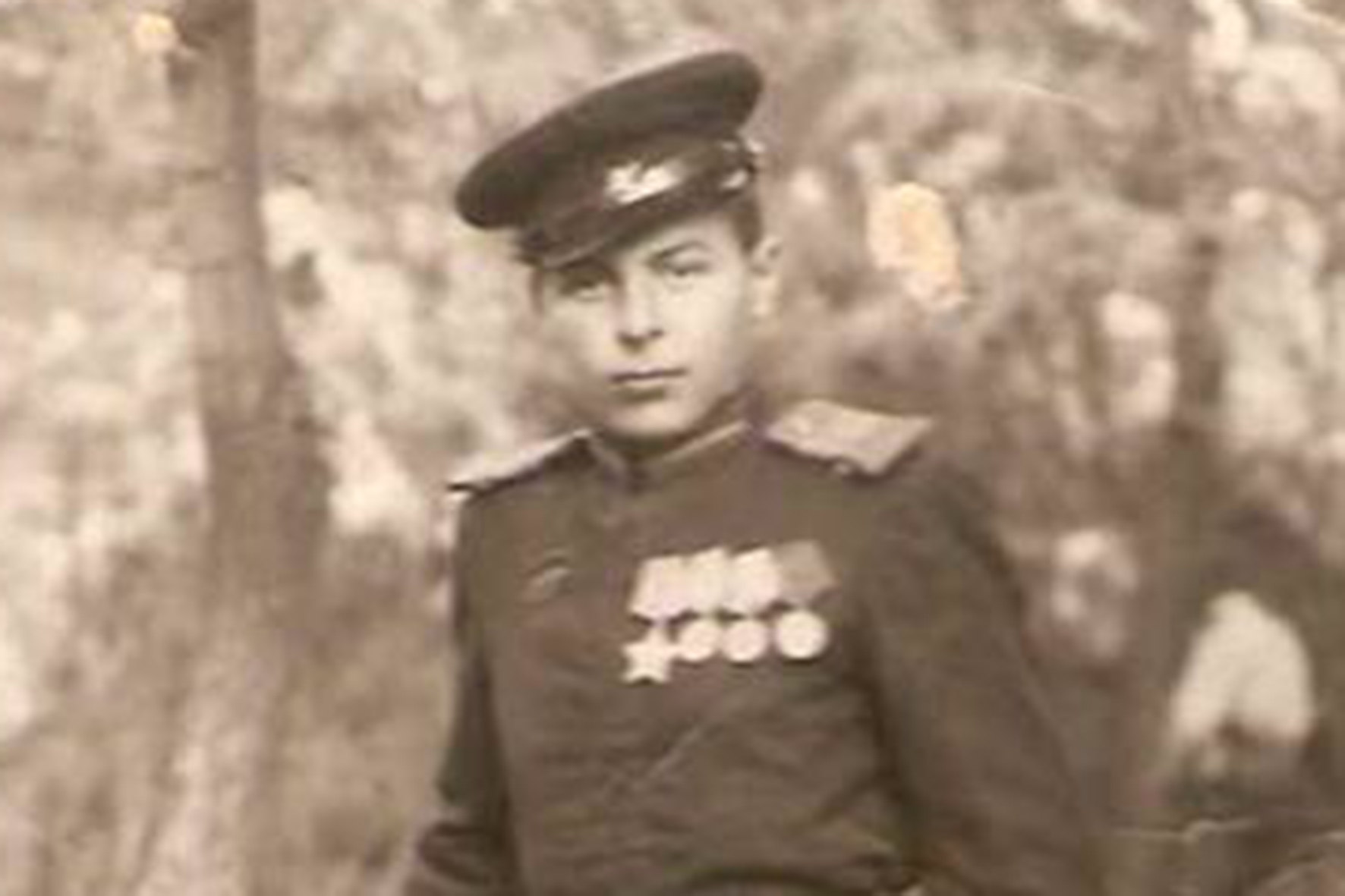 Фотография школы.